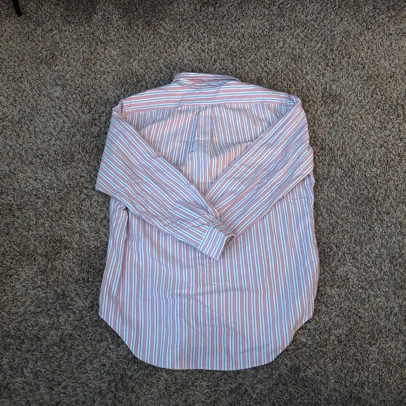 Like New Men’s Ralph Lauren Button Down - Picture 4 of 4